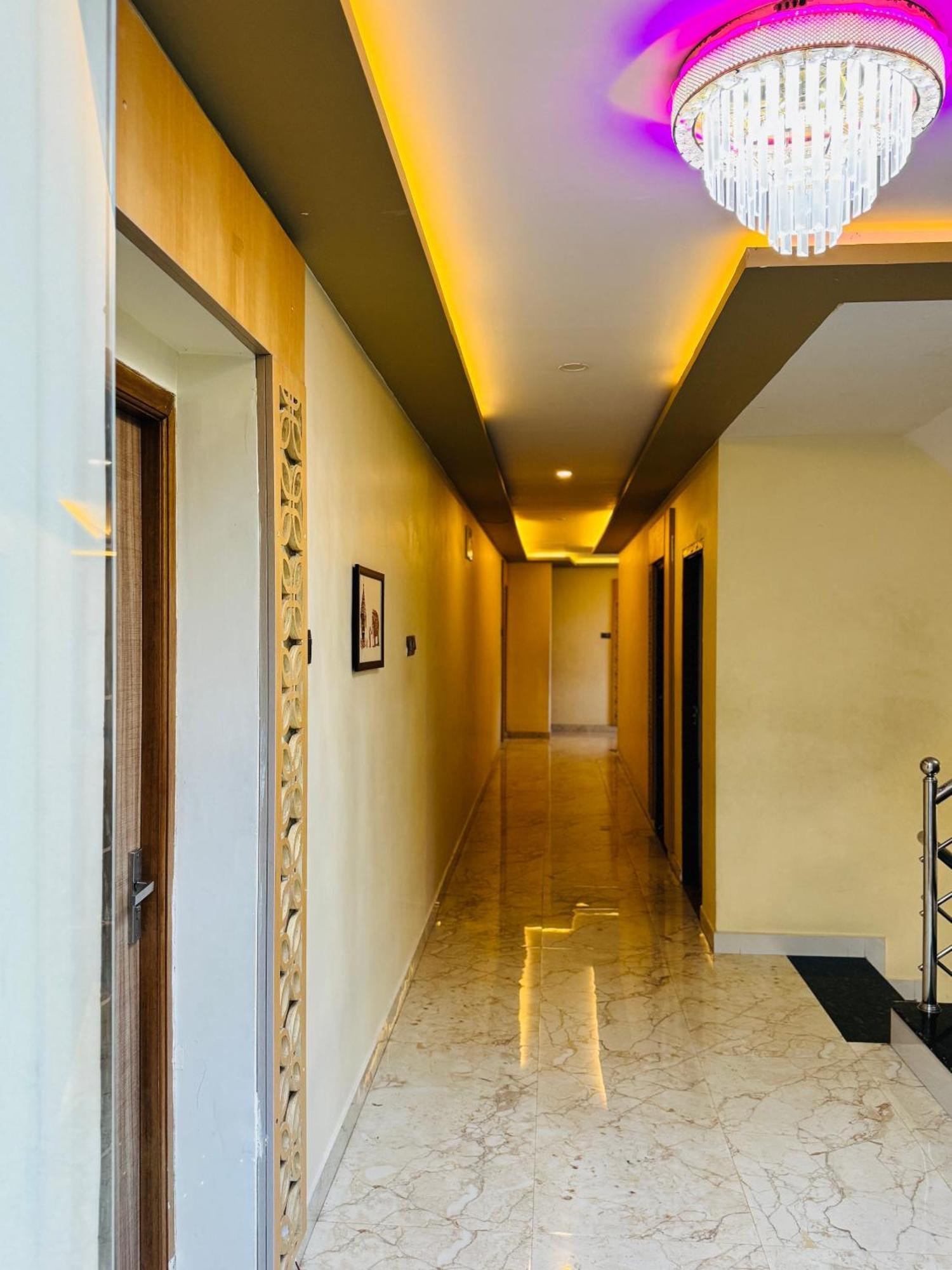 Hotel Sangeeth Palace Rāmeswaram エクステリア 写真